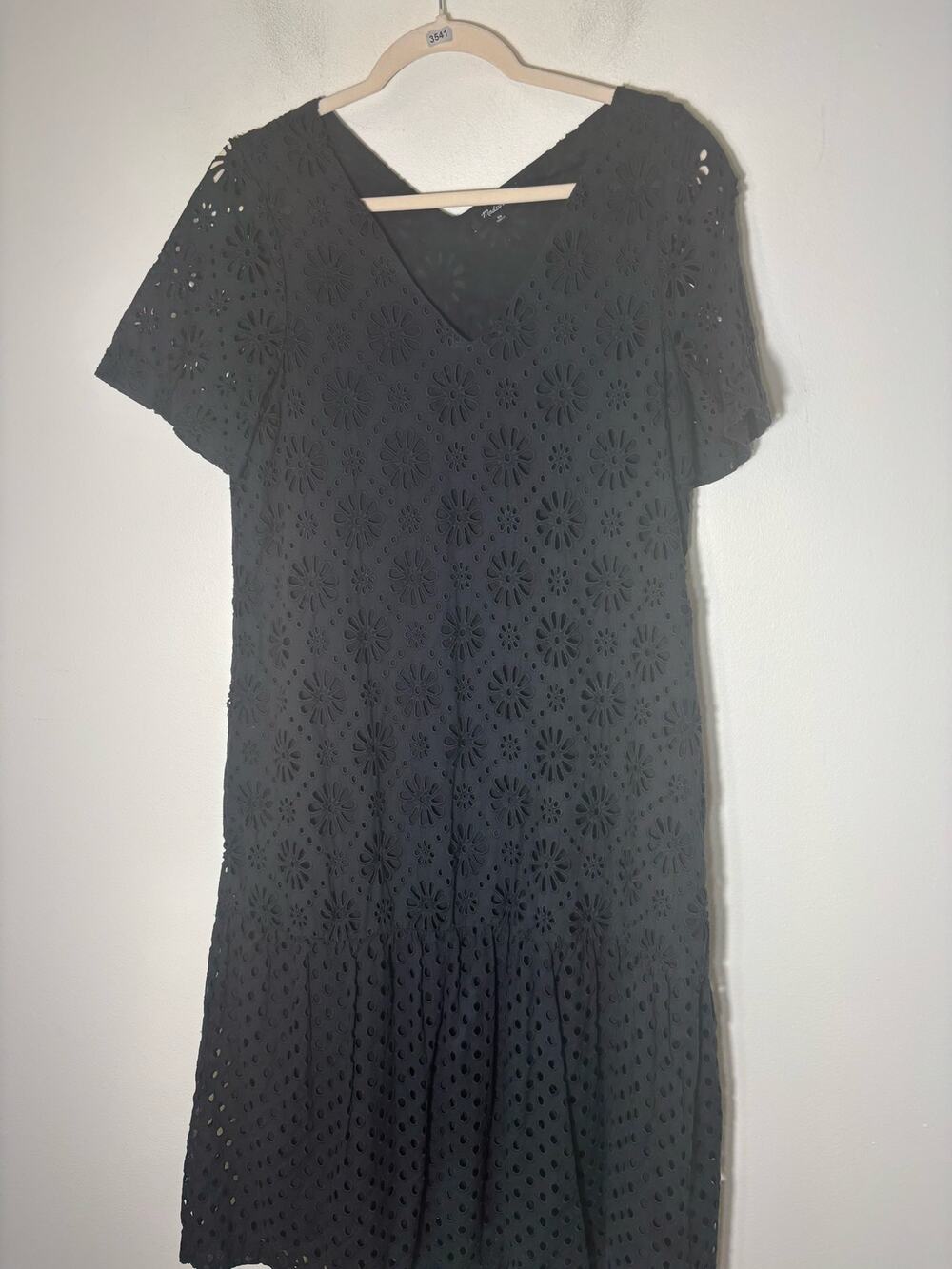 Madewell Black Eyelet Short Sleeve V-Neck Drop Waist Midi Dress Sz XS
